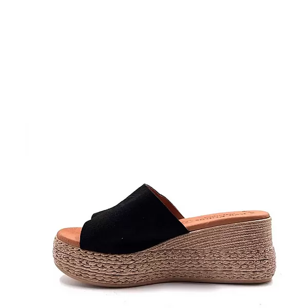 /images/uploads/1924/thumb_serraje negro--mules-gynaikeia-evafrutos-belloccio.gr-3767.webp